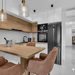 Luxury Nikolina With Garage Apartament Tučepi