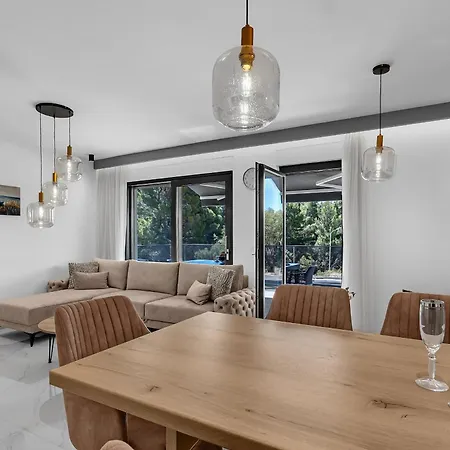 Lejlighed Luxury Nikolina With Garage Tučepi
