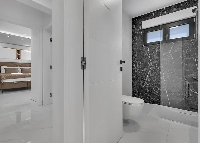 Luxury Nikolina With Garage * Tučepi