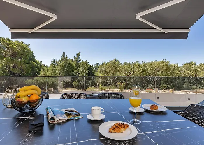 Luxury Nikolina With Garage Apartamento *