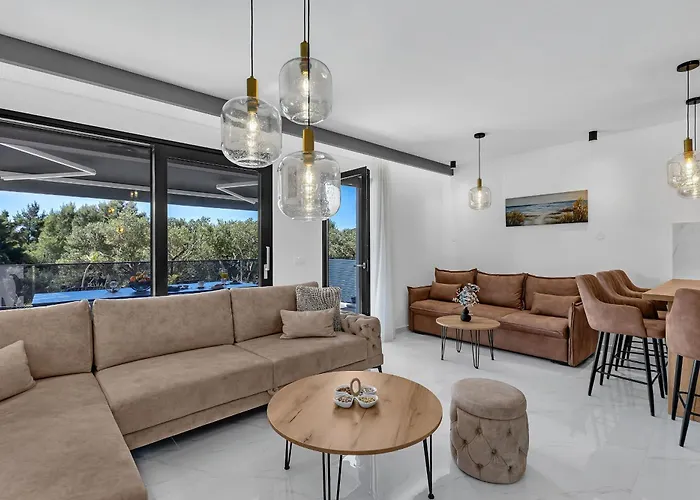 Luxury Nikolina With Garage Apartamento Tučepi