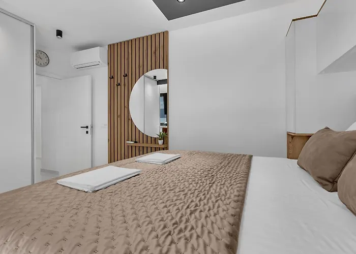 Luxury Nikolina With Garage * Tučepi